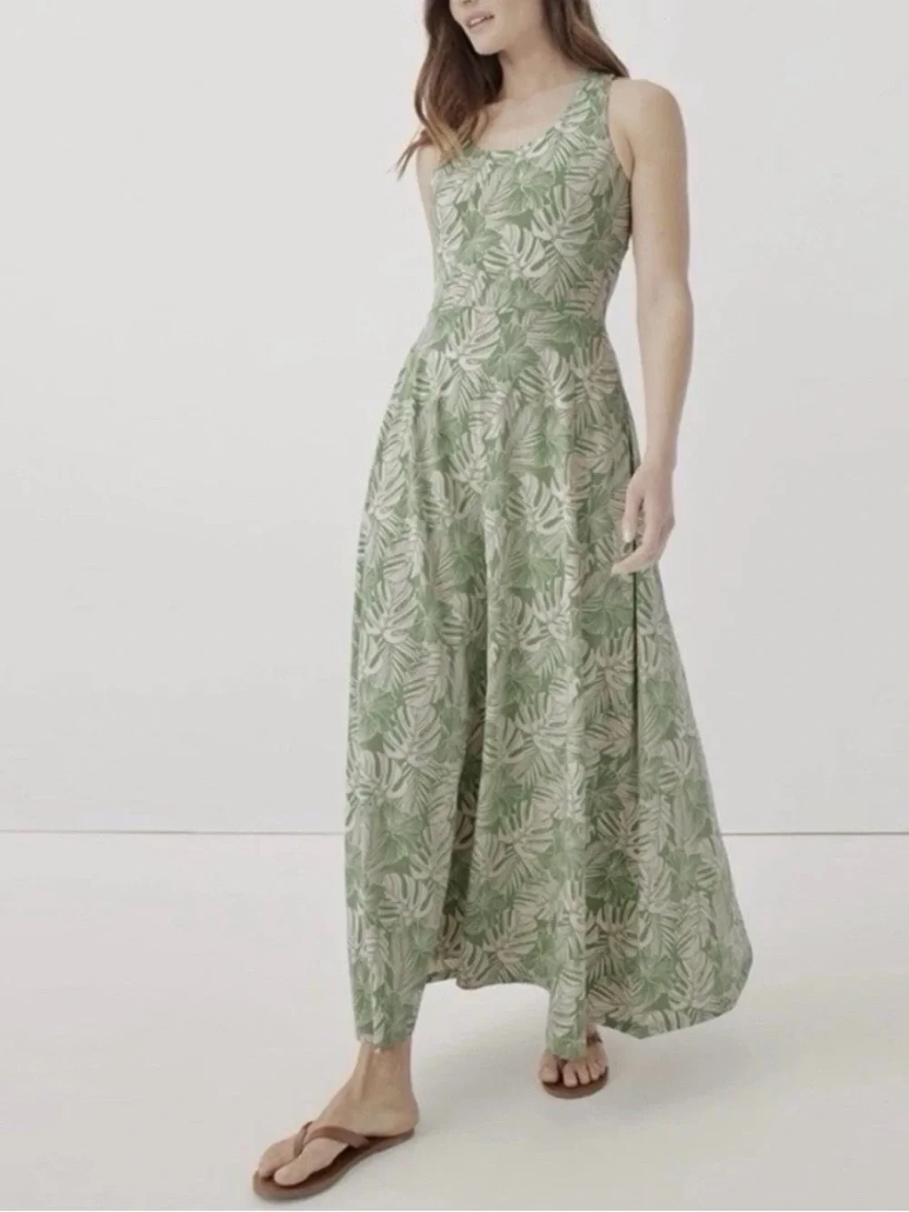 pact jade palms open back fit & flare maxi dress - Picture 2 of 16